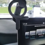Universal Magnetic Phone Holder for Car Display Screen 360 Degree Rotation Strong Magnet Car Mount for iPhone 15 MagSafe Xiaomi photo review