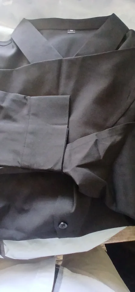 Men's Casual and Fashionable Long Sleeved Solid Color Shirt Non Ironing and Wrinkle Resistant Business Top photo review