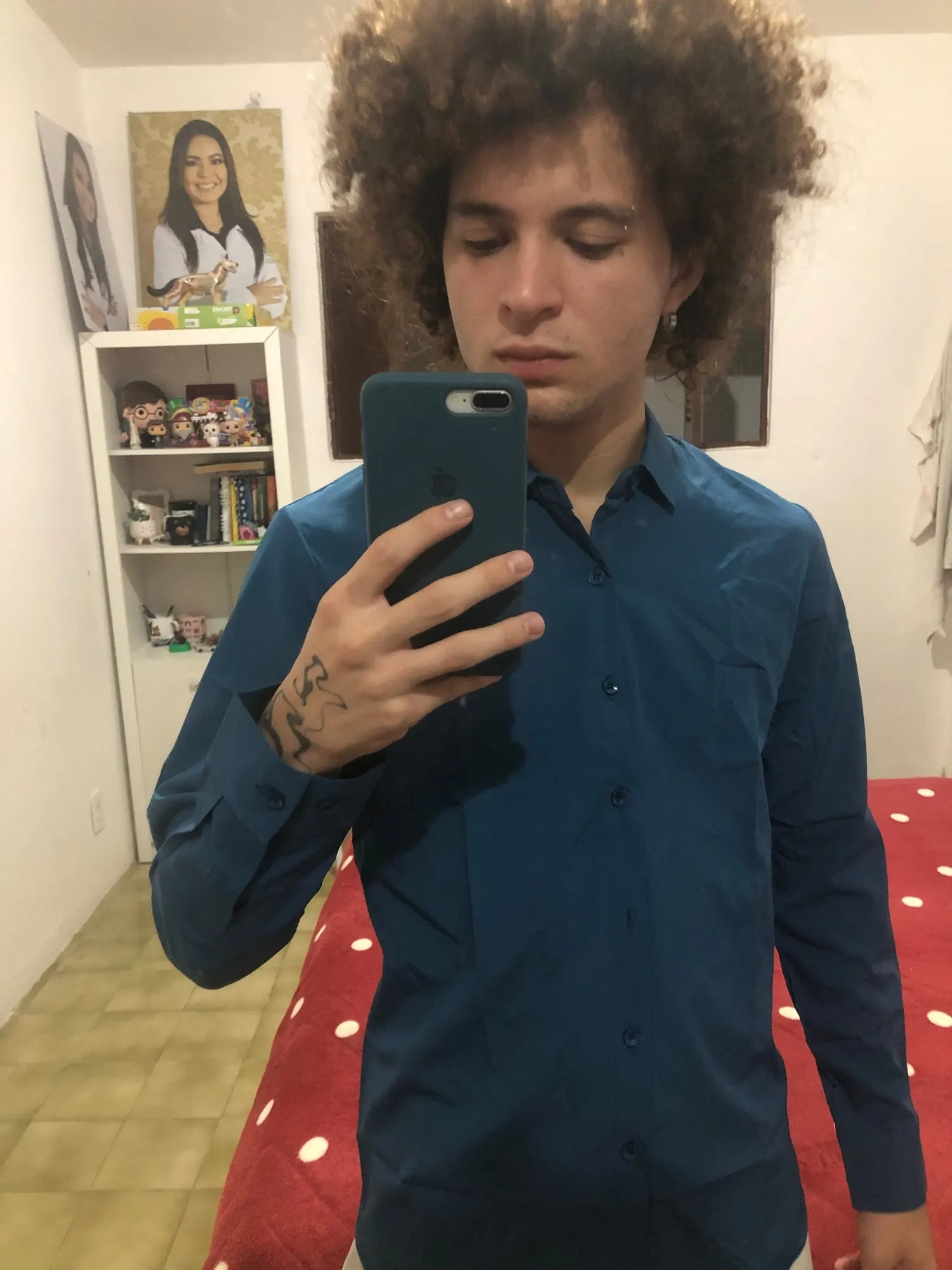 Men's Casual and Fashionable Long Sleeved Solid Color Shirt Non Ironing and Wrinkle Resistant Business Top photo review