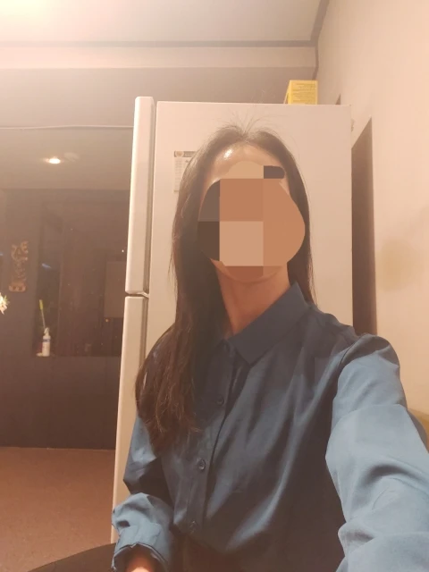 Men's Casual and Fashionable Long Sleeved Solid Color Shirt Non Ironing and Wrinkle Resistant Business Top photo review