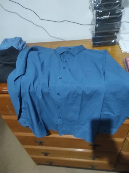 Men's Casual and Fashionable Long Sleeved Solid Color Shirt Non Ironing and Wrinkle Resistant Business Top photo review