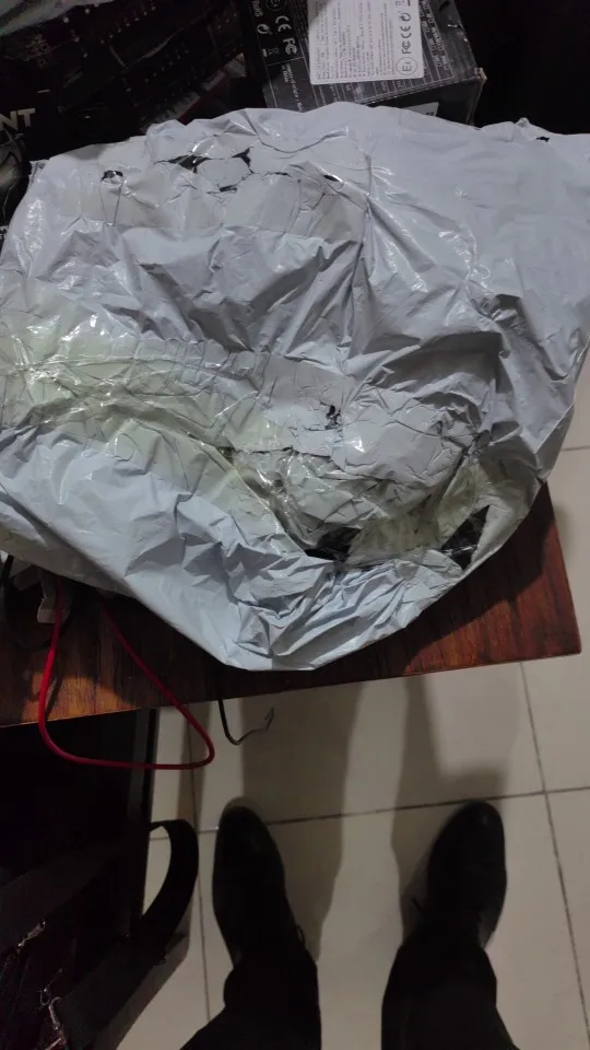 Men's Casual and Fashionable Long Sleeved Solid Color Shirt Non Ironing and Wrinkle Resistant Business Top photo review